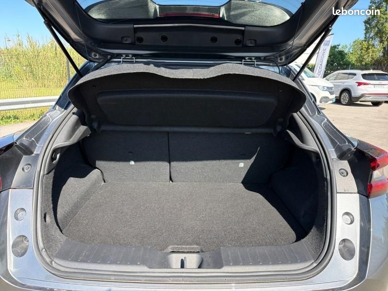 Nissan Juke 1.6 Hybrid 143ch Tekna 2023 (image 29)