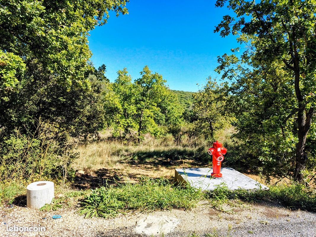 Terrain 4708 m² · à Montmeyan · 4 708 m² · 131 000 €