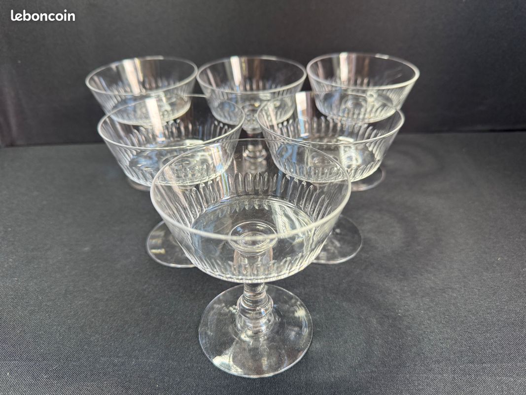6 coupes Baccarat à petites côtes creuses (image 3)