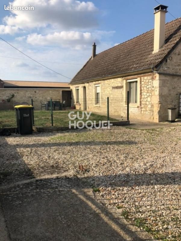 Maison 3 pièces 94 m² · à Catenoy · 94 m² · 895 €/mois