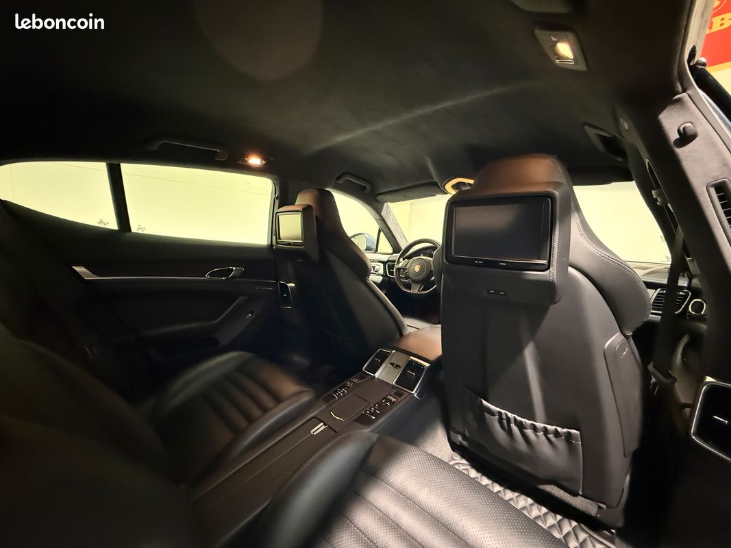 Panamera GTS 430 cv đđ đđđ đ€đŠ ( visio et livraison posssible ) (image 3)