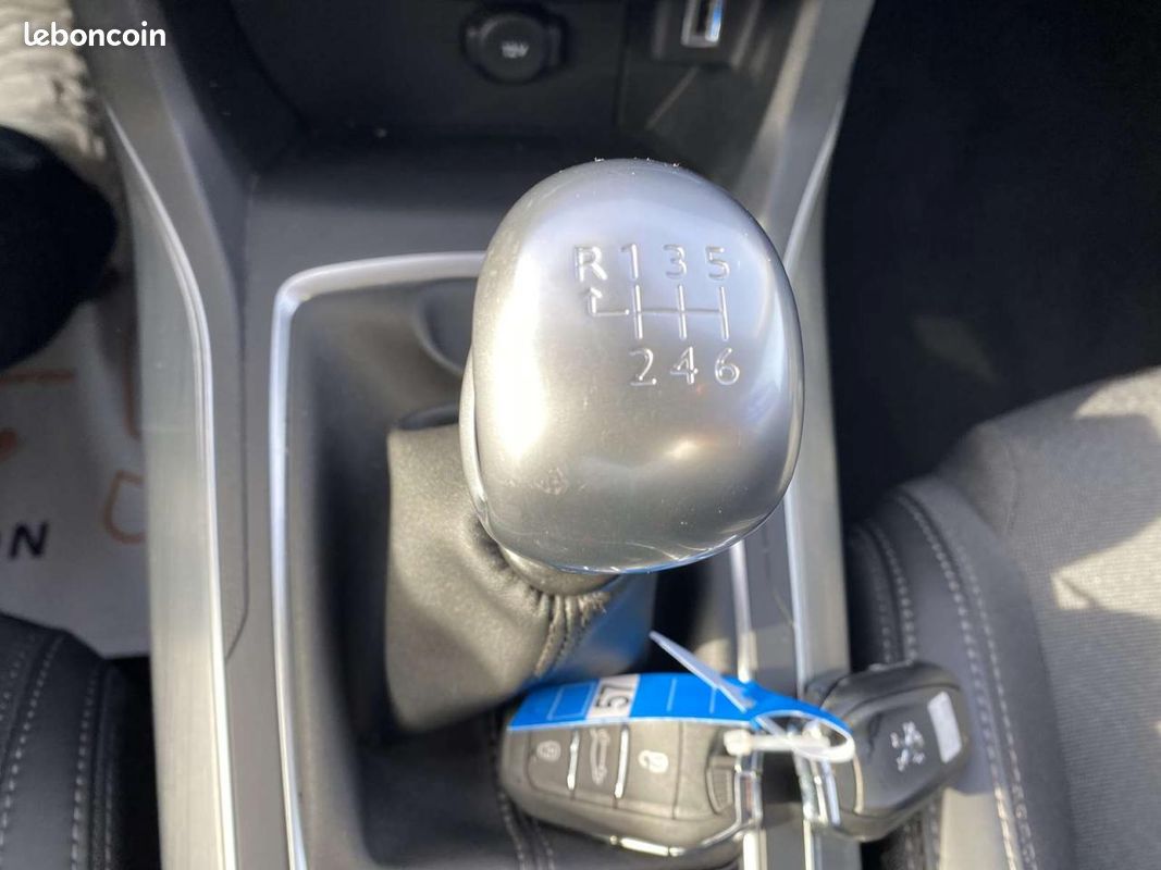 PEUGEOT 308 1.2i 12V S&S - 130 - ALLURE (image 7)