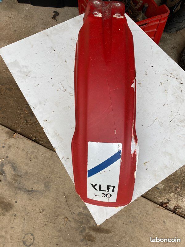 Honda XL 500 R PD02 1982 - garde boue arrière rouge A170C