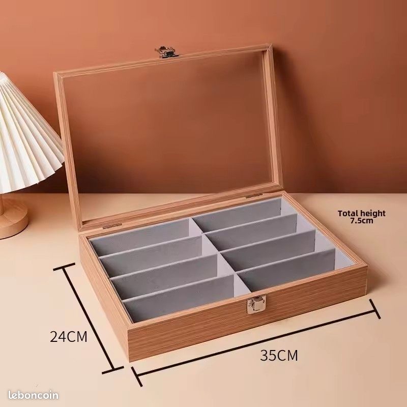 Lunettes De Soleil Jaunes De Dessin Animé Illustration Vectorielle 581871 470