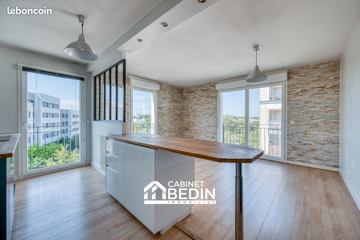 Appartement 3 pièces 57 m² · à Bordeaux · 57 m² · 235 000 €
