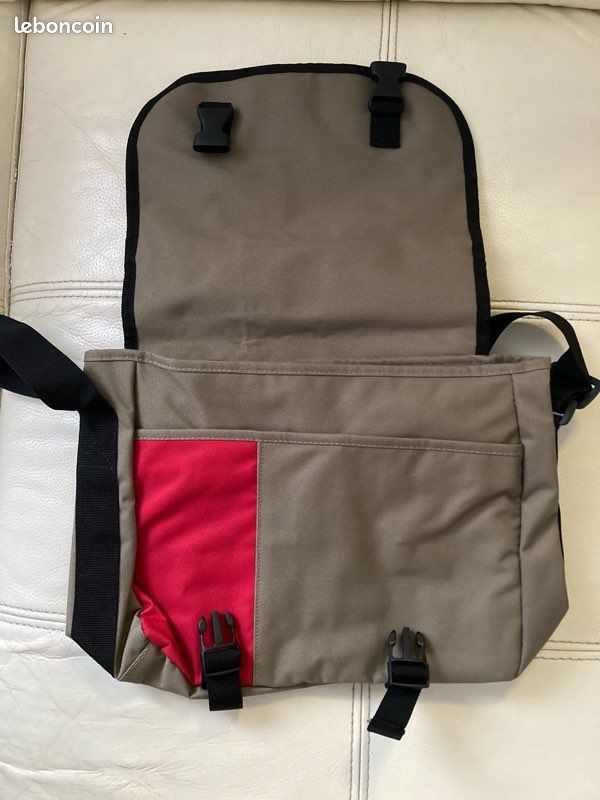 Sac / Besace LAFUMA neuf (image 4)