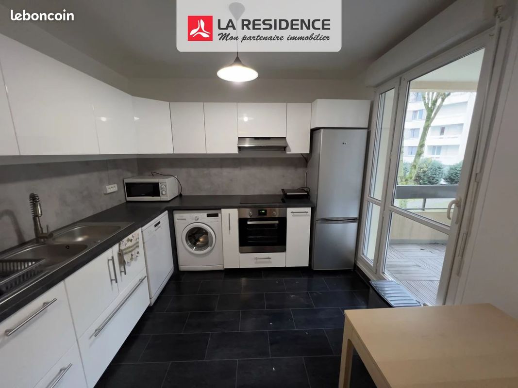 Appartement 3 pièces 66 m² · à Montigny-le-Bretonneux · 66 m² · 1 300 €/mois