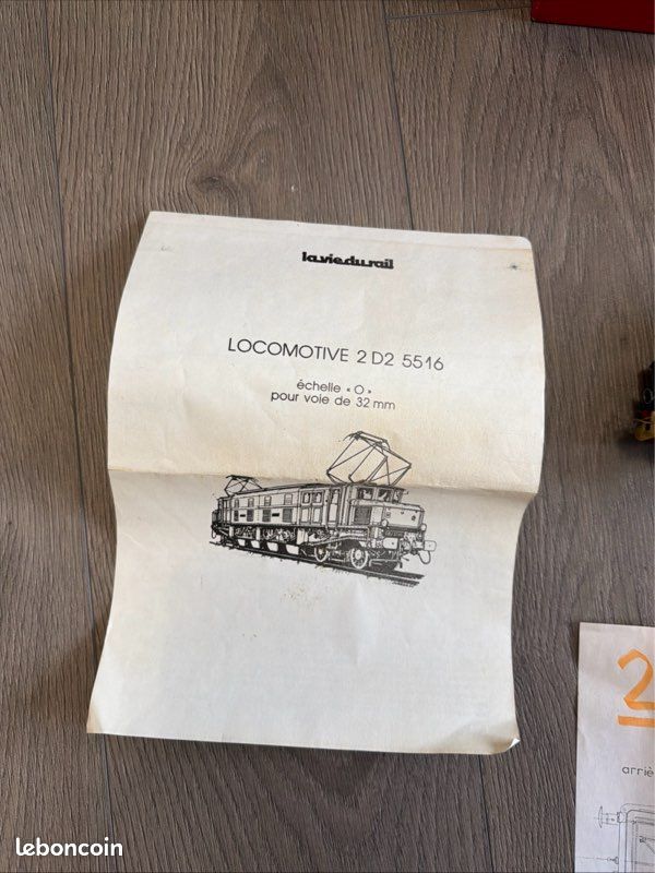 Locomotive 2d2-5516 + 2 voitures - jouef ho- - Modélisme