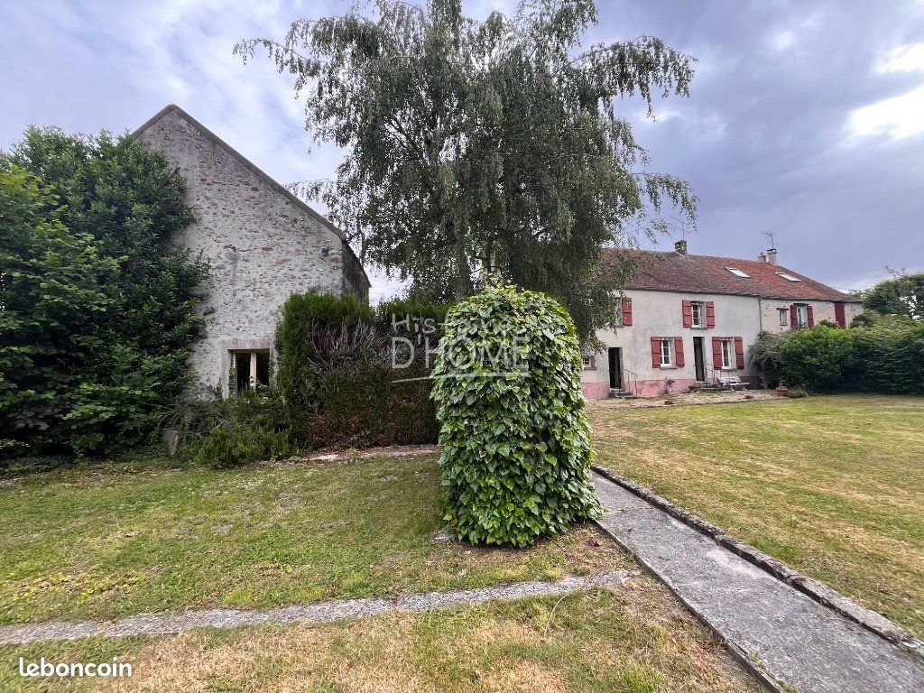 Maison 4 pièces 200 m² · à Touquin · 200 m² · 284 000 €