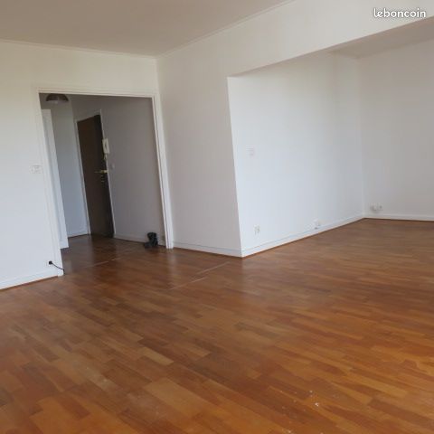 Appartement 3 pièces 76 m² · à Lorient · 76 m² · 850 €