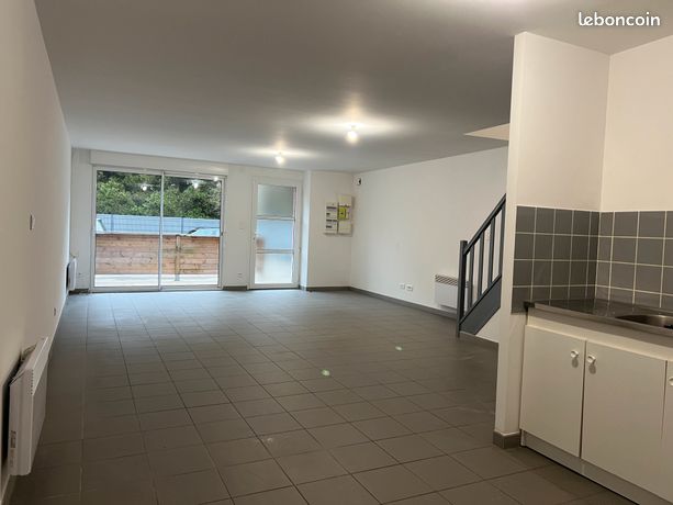 Maison 95 m2 - 2 chambres 1 bureau - terrasse