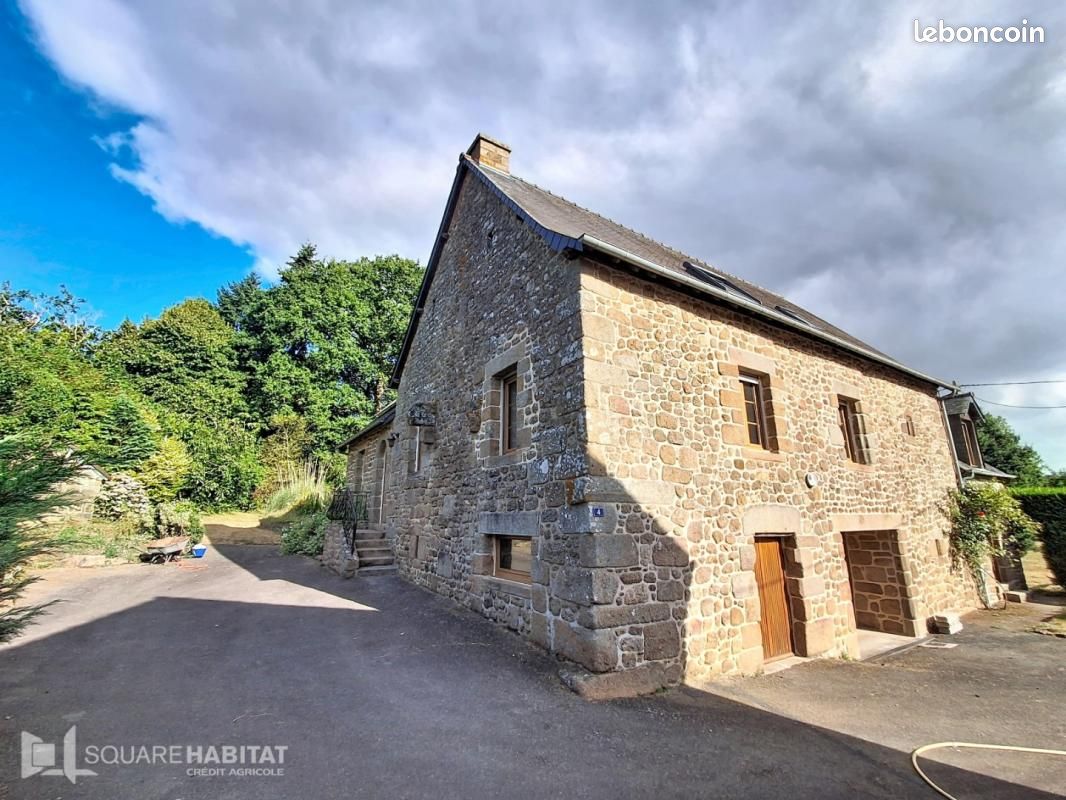 Maison 133 m² · à Maen Roch · 133 m² · 820 €