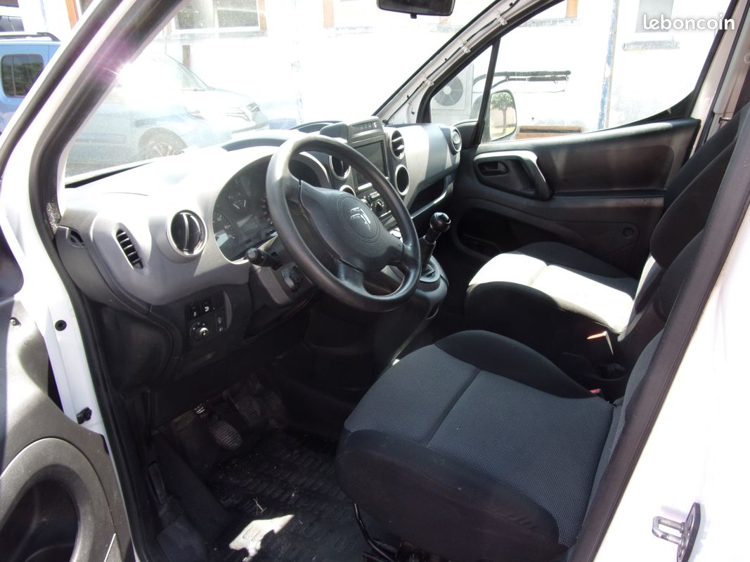 Citroën Berlingo 1.6 hdi 100cv cabine approfondie 5 places (image 4)