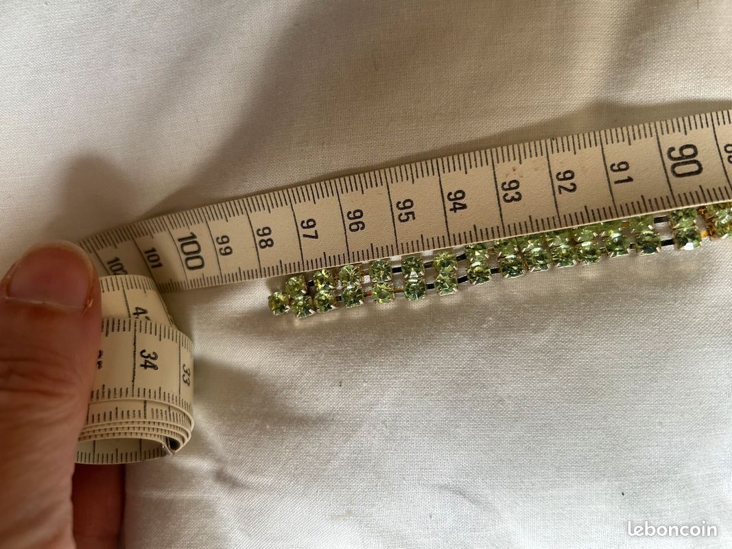 Ceinture avec brillants vert (image 3)