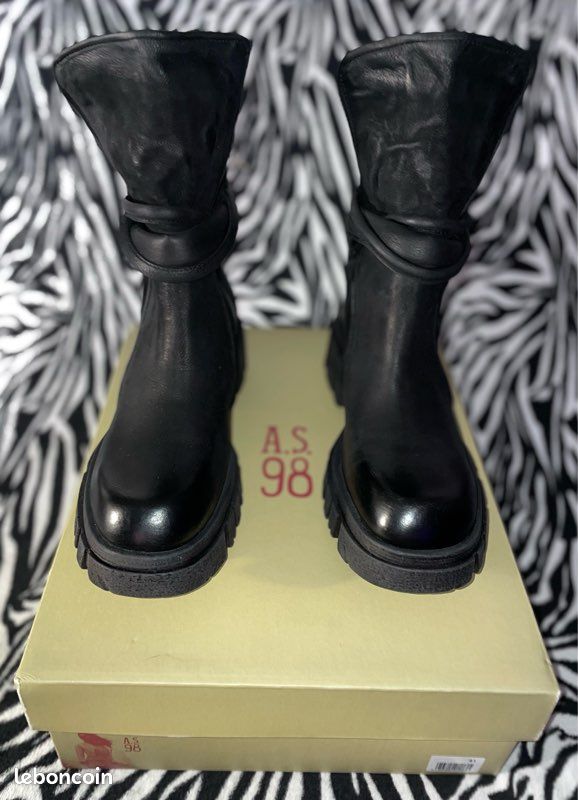 555995_1 555995_1