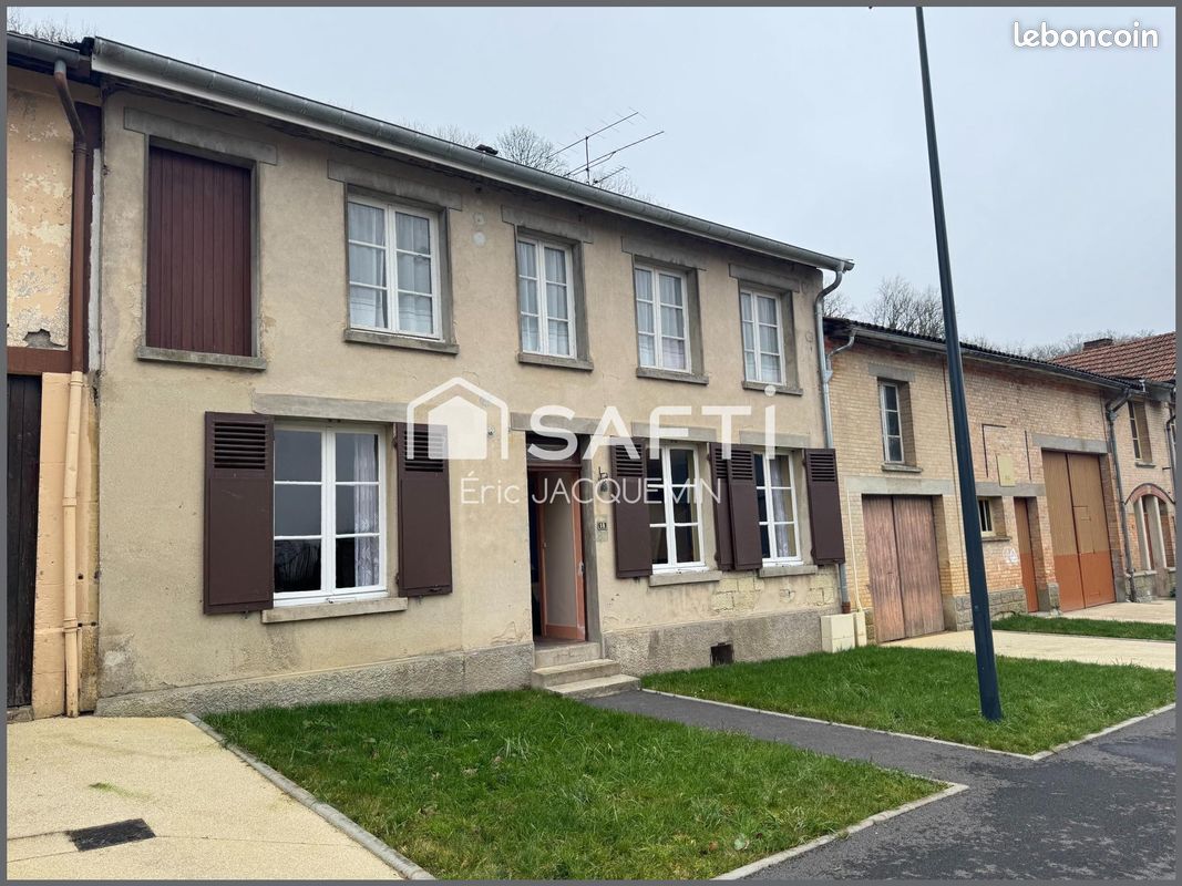Maison 4 pièces 91 m² · à Chatel-Chéhéry · 91 m² · 69 000 €