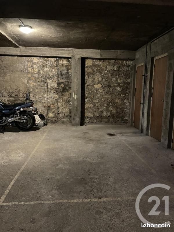 Parking 9 m² · à Paris · 9 m² · 22 500 €