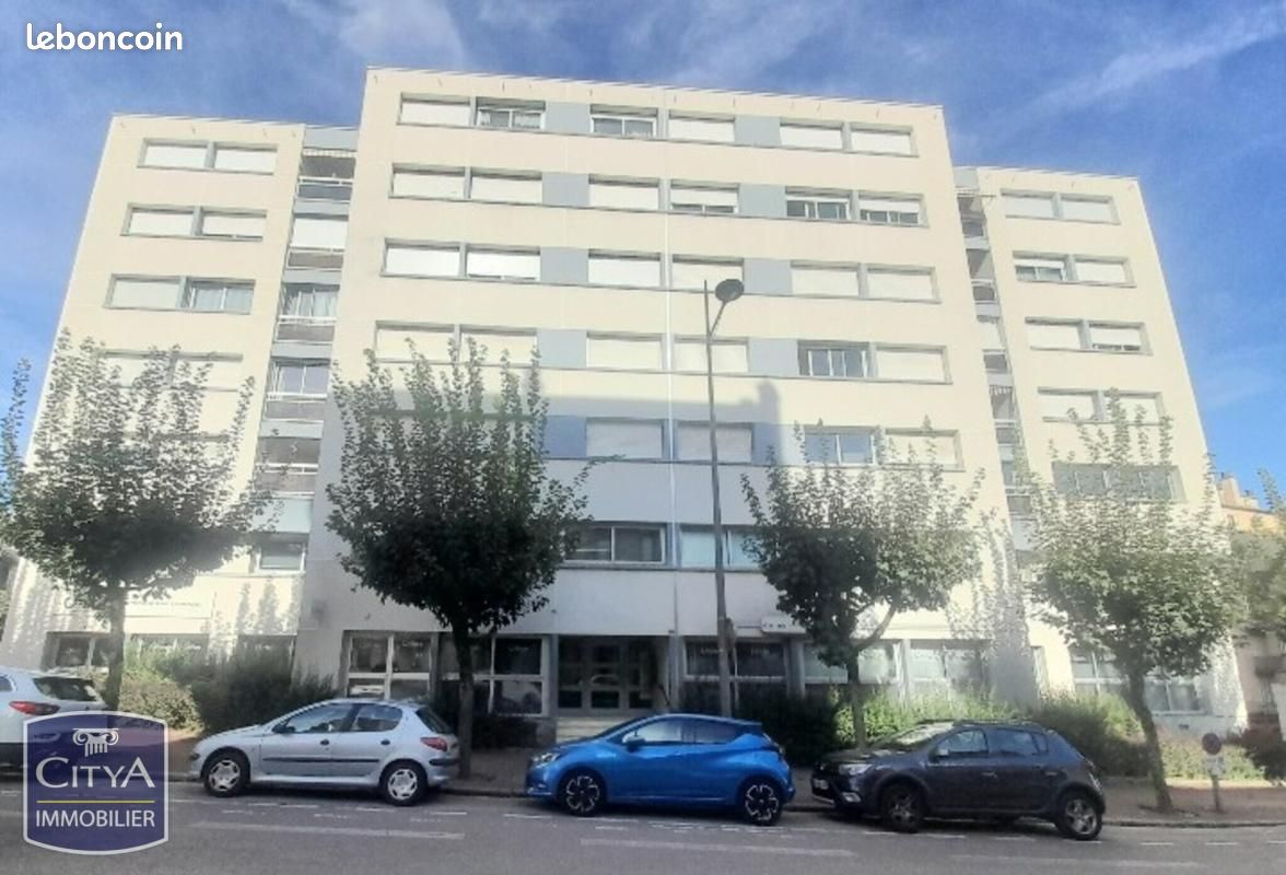 Appartement 4 pièces 87 m² · à Limoges · 87,2 m² · 106 000 €