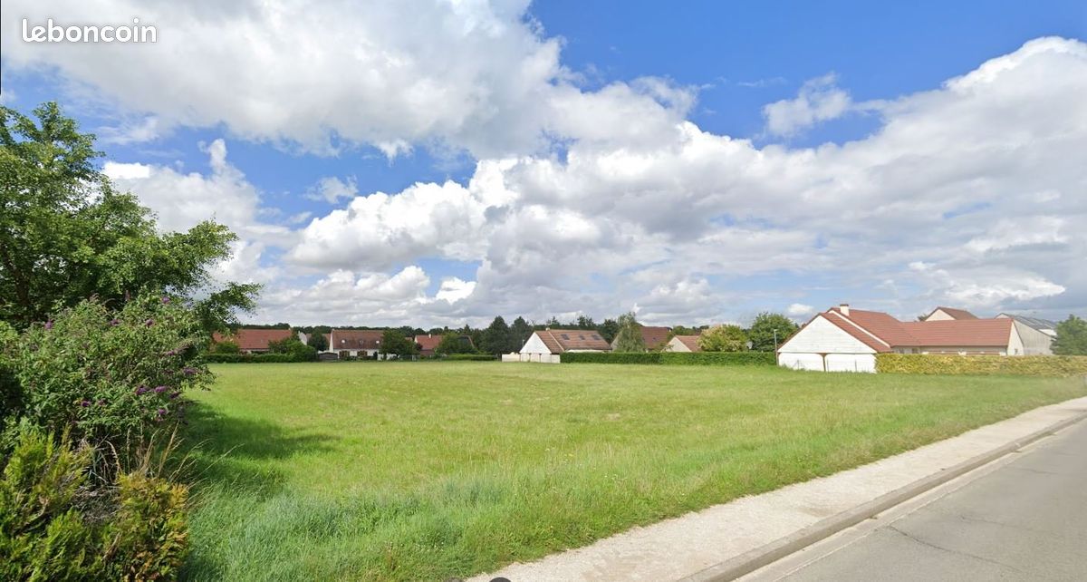 Terrain 540 m² CERCOTTES · 89 000 €