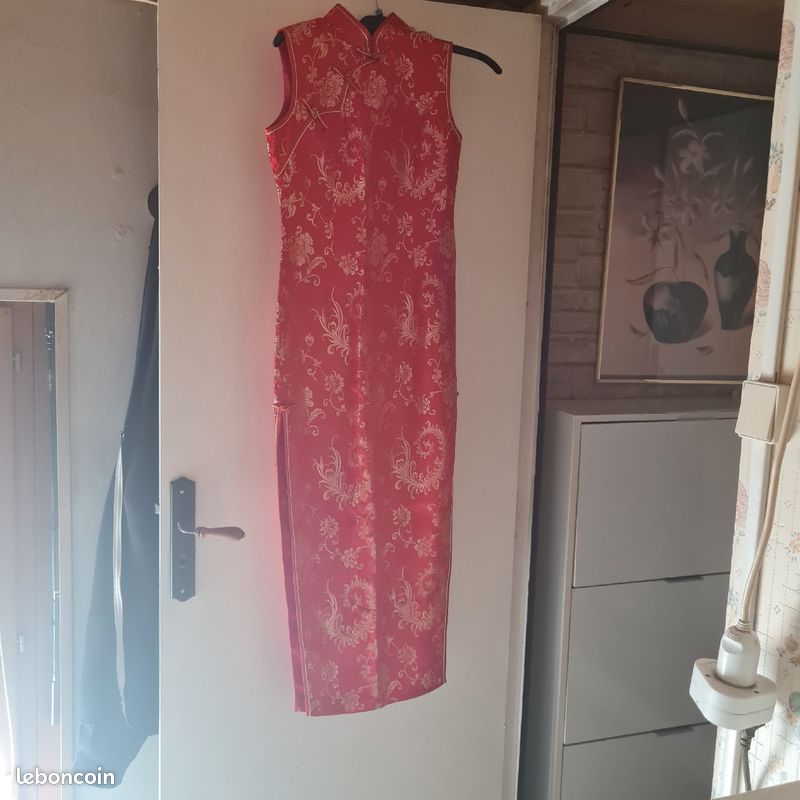 Robe traditionnelle (image 1)