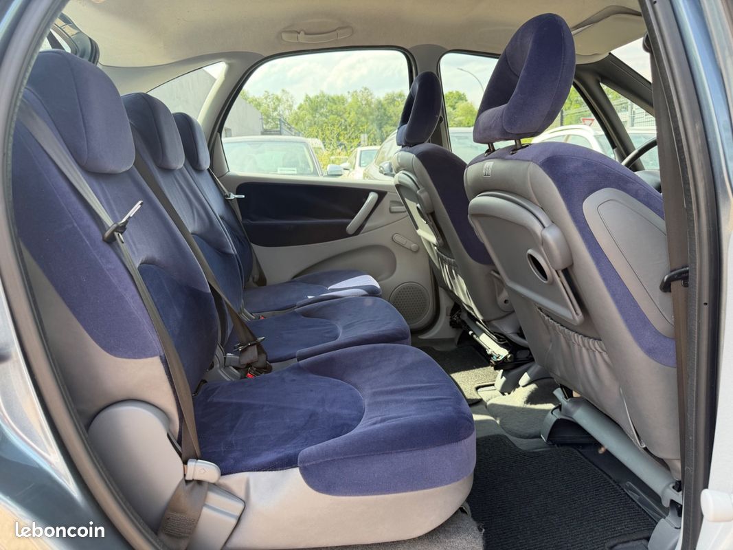 Citroën Xsara Picasso 1.6 HDI 90 CONFORT * PREMIÈRE MAIN (image 7)