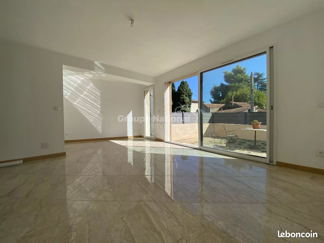 Appartement 4 pièces 91 m² · à Salon-de-Provence · 91 m² · 330 000 €