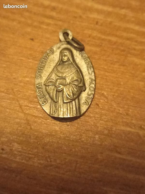 Médaille religieuse (image 2)