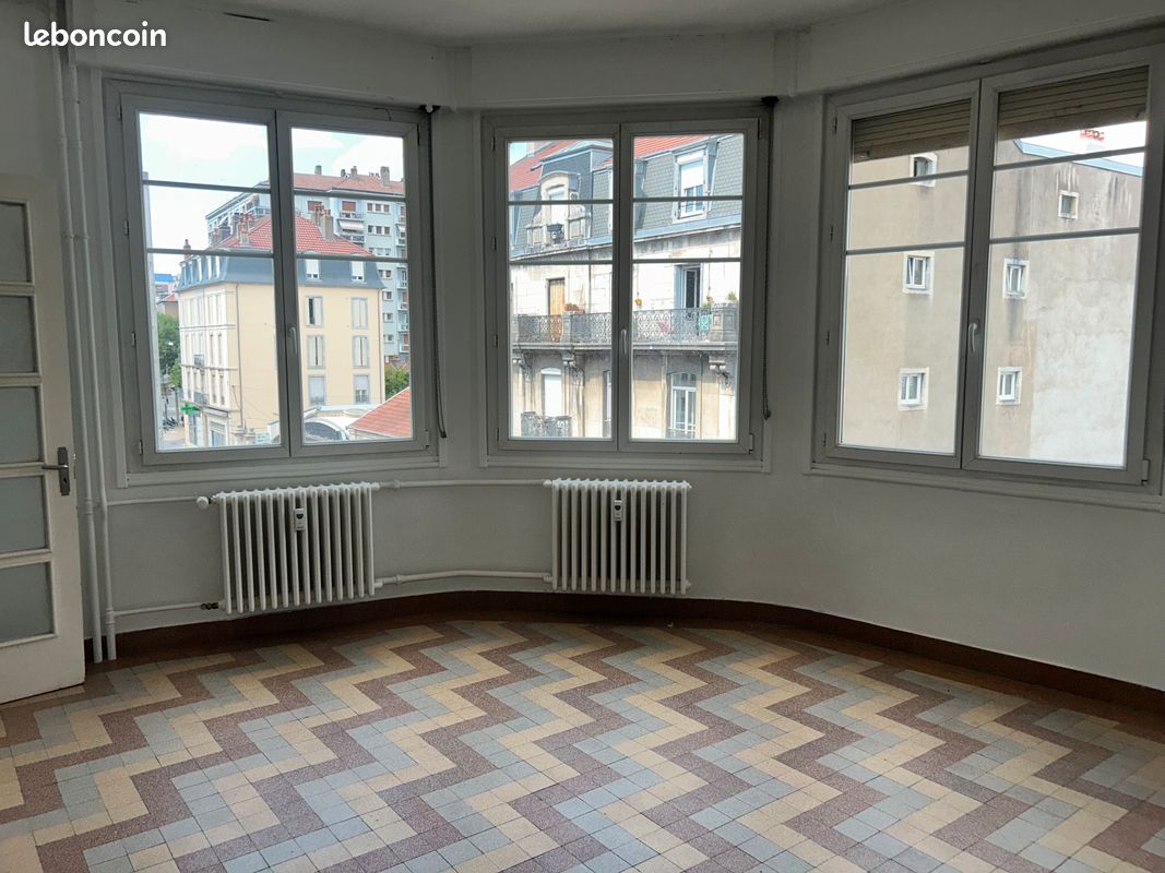 Appartement 5 pièces 159 m² · à Besançon · 159 m² · 1 270 €