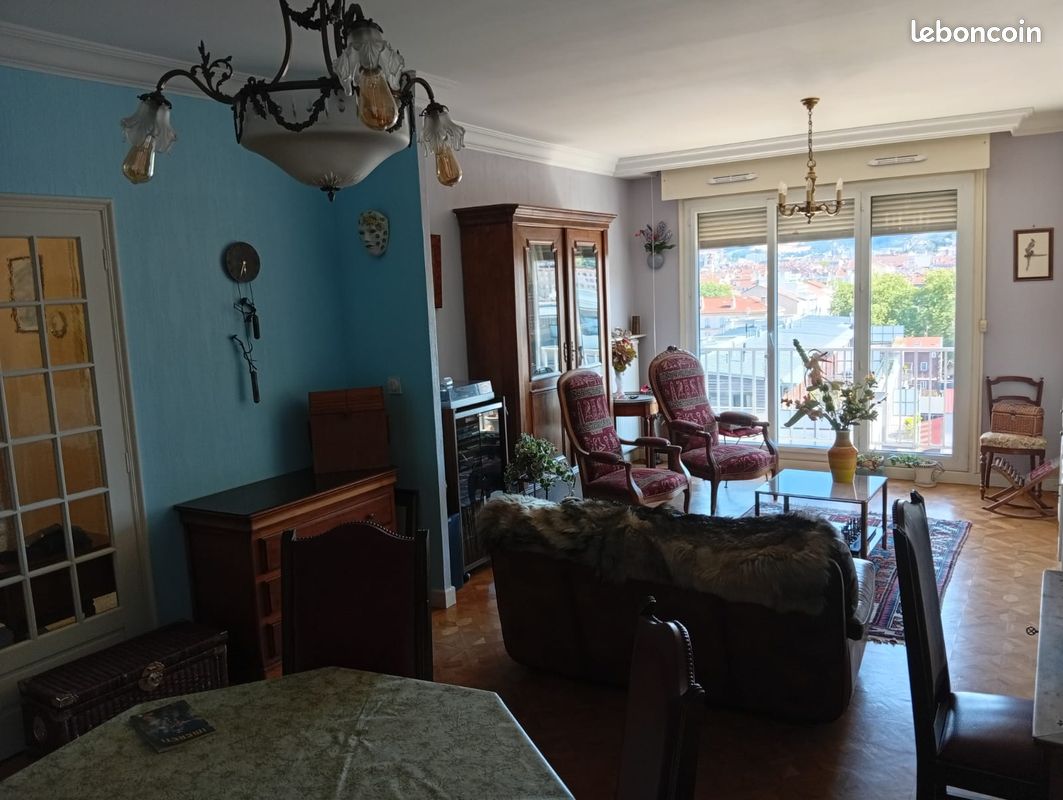 Appartement 3 pièces 87 m² · à Saint-Étienne · 87 m² · 125 000 €