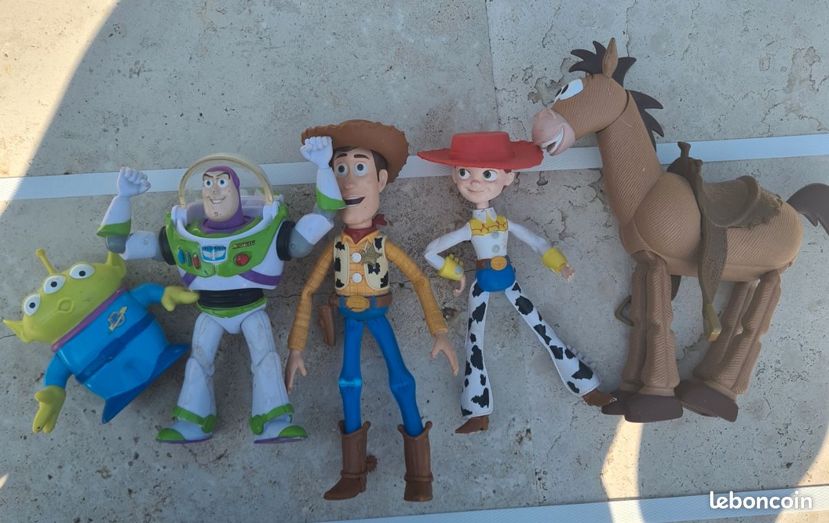 Lot de 5 Figurines TOY STORY, Woody, Buzz, Jessie, Pile-Poil et Alien (image 3)