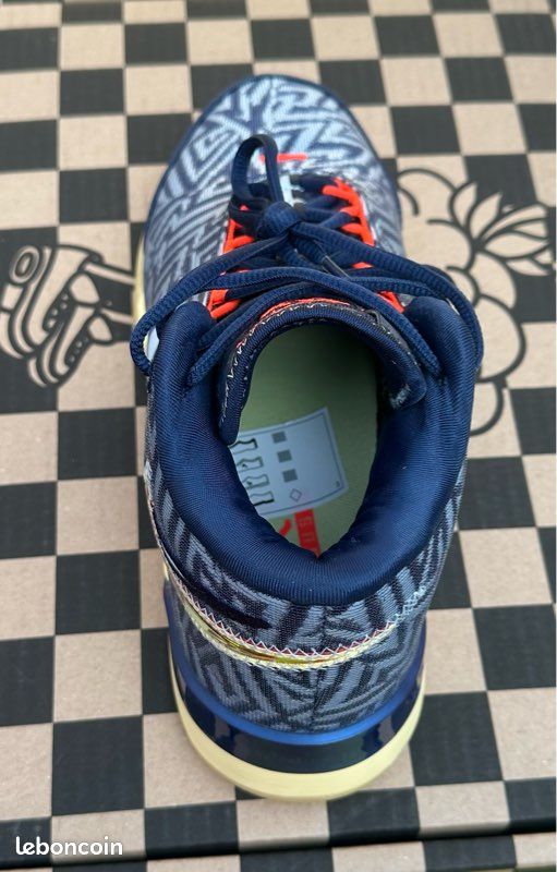 Lbj nxxt genisus nike (image 3)