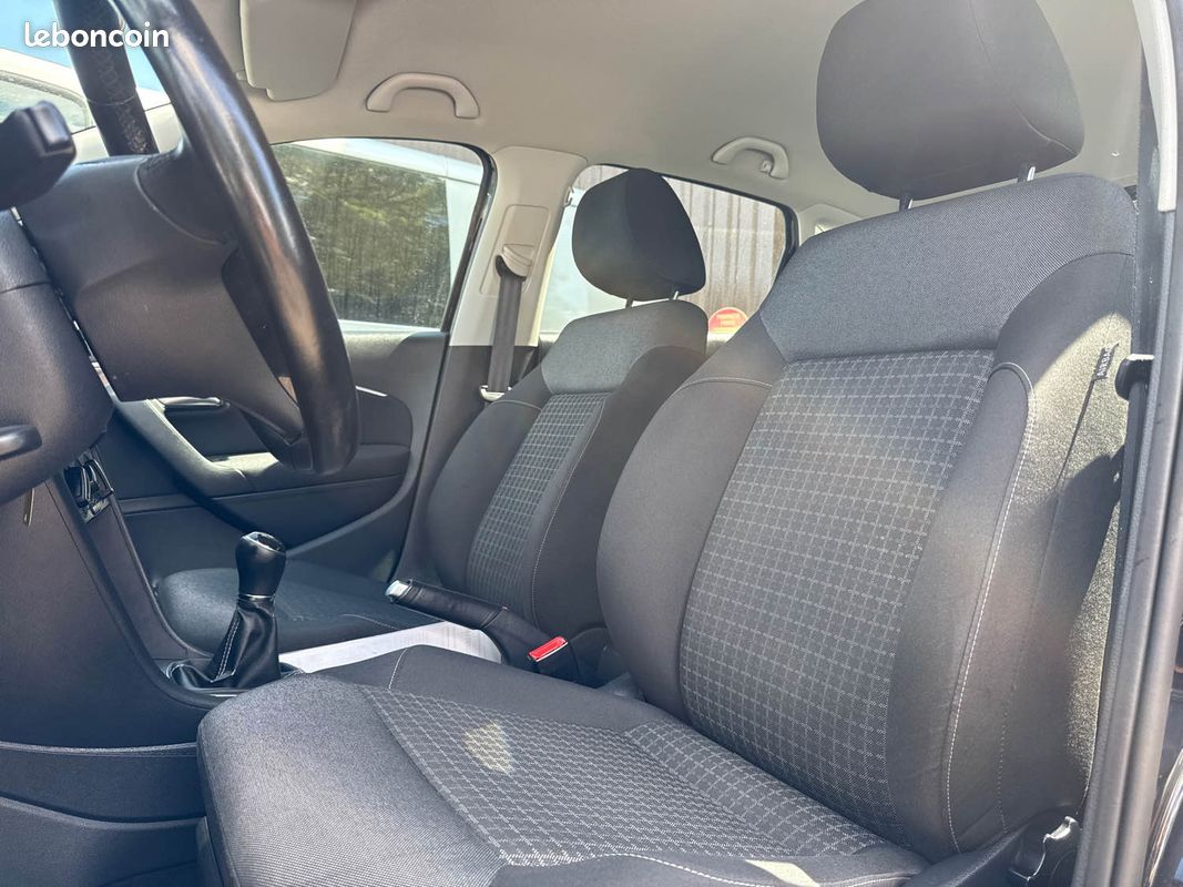 Volkswagen polo 1.2 tsi 90 confortline 5p (image 7)