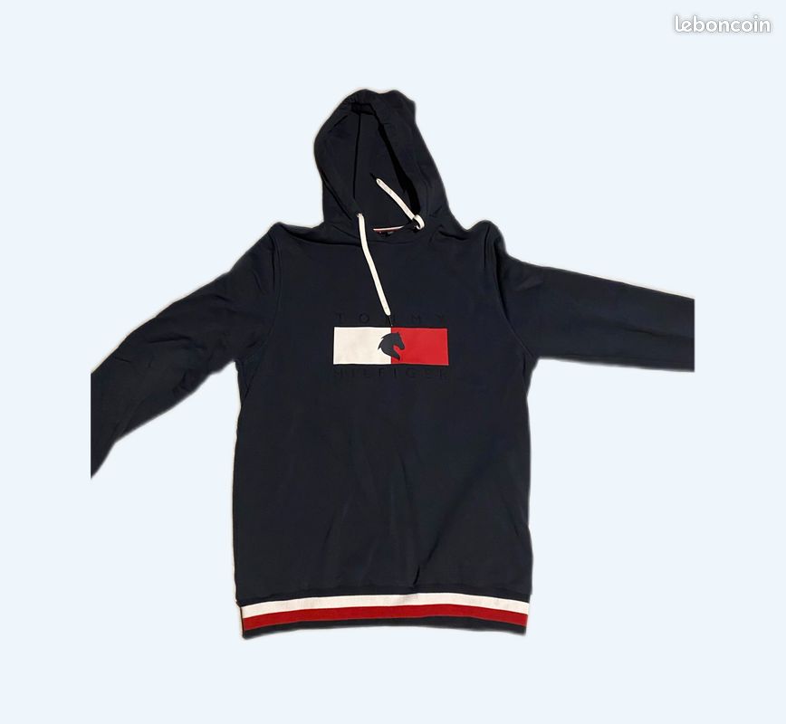 Pull Tommy Hilfiger taille M (image 1)