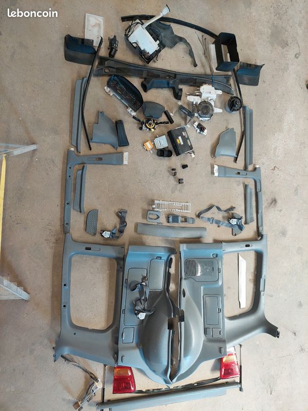 Pieces toyota land cruiser hdj 100 (image 2)