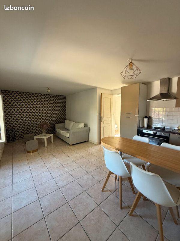 Appartement 2 pièces 34 m² · à La Rochelle · 34 m² · 670 €