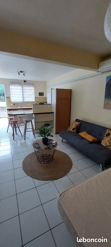 Appartement 1 pièce 30 m² · à Fort-de-France · 30 m² · 560 €/mois