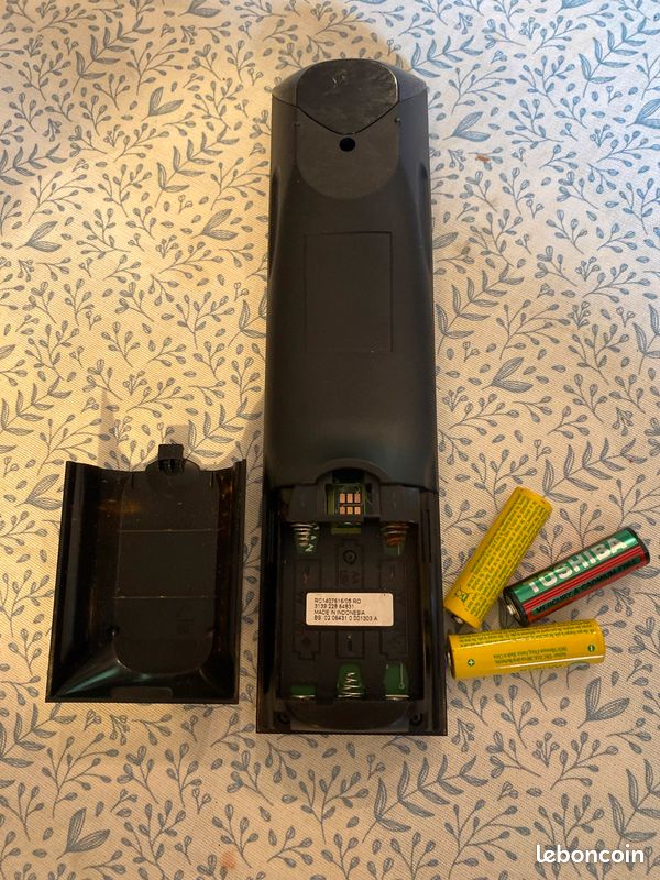Télécommande ONKYO (image 2)