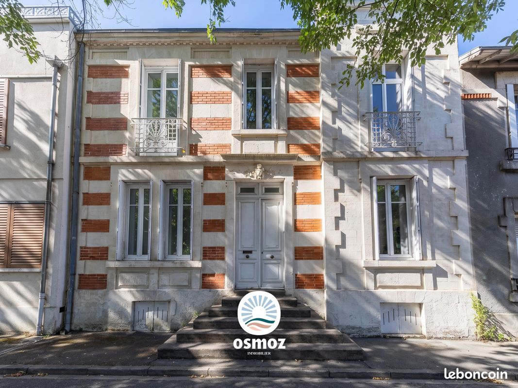 Maison 4 pièces 103 m² · à La Rochelle · 103 m² · 849 900 €