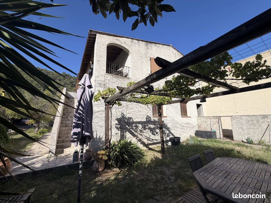 Maison 7 pièces 210 m² · à Drap · 210 m² · 699 000 €