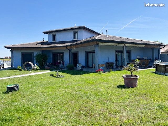 Maison 8 pièces 158 m² · à Saint-Marcel · 158 m² · 535 000 €