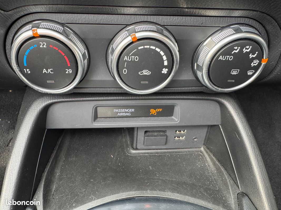FIAT 124 SPIDER 1.4L MULTIAIR 140CH LUSSO PLUS / CAMERA DE RECUL + GPS + INTERIEUR CUIr (image 30)