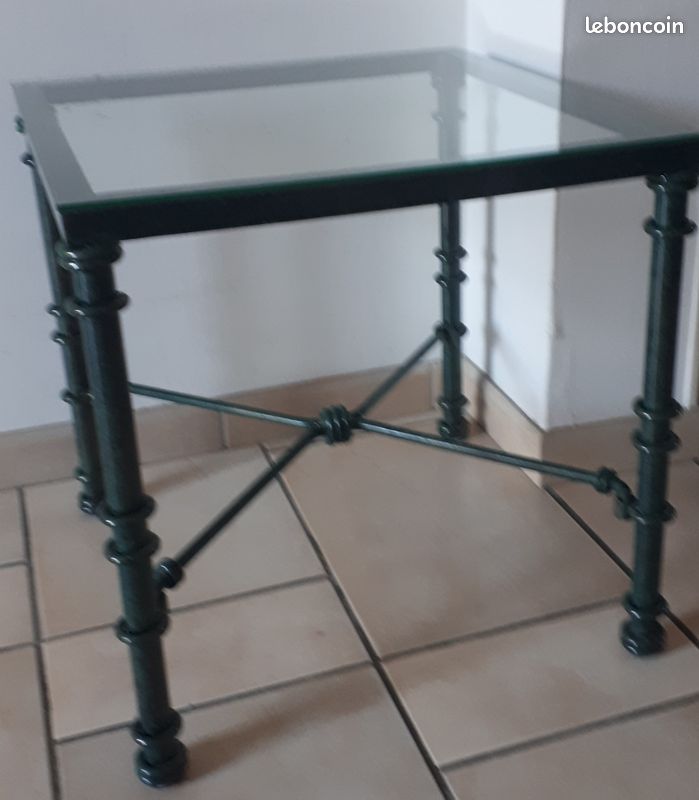 Table bout de canapé en fer forgé (image 2)