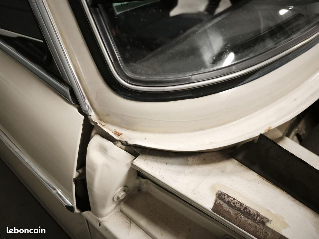 BMW 2002 tii Touring (image 29)