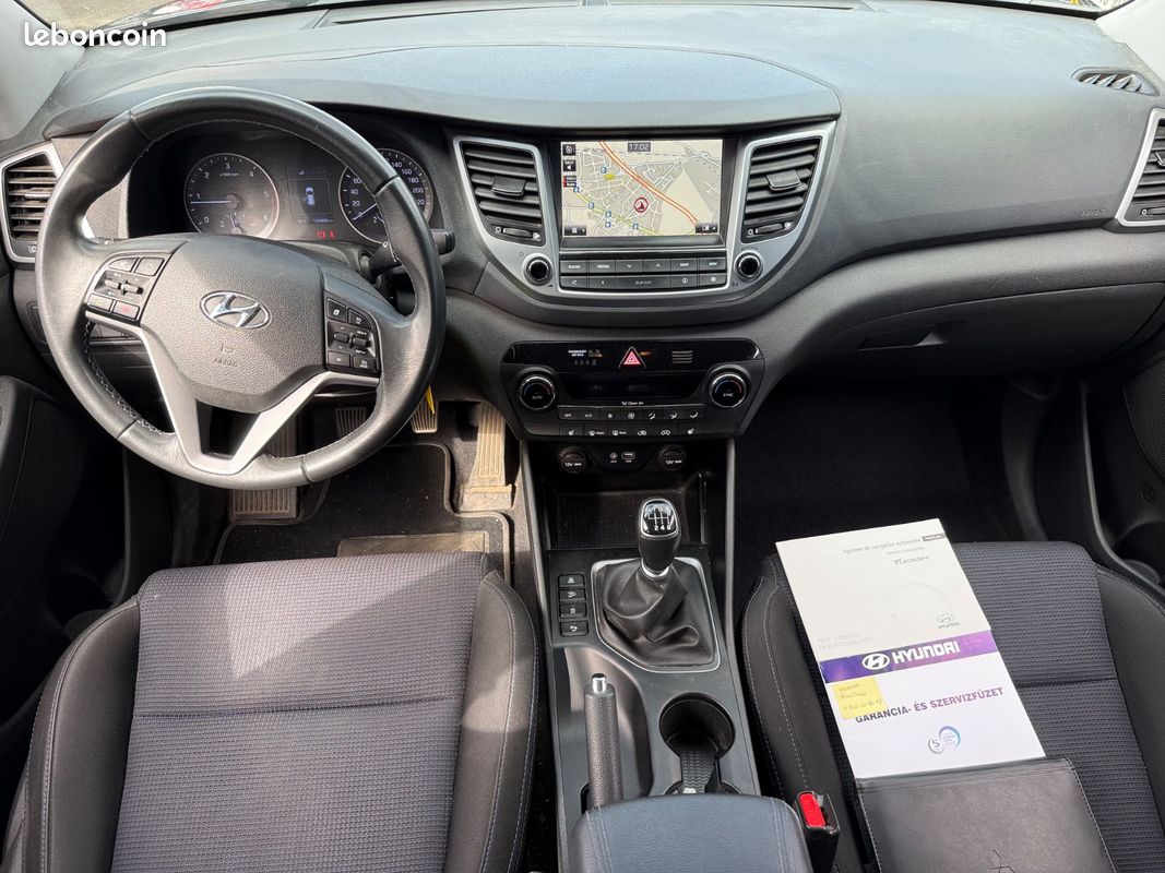 Hyundai TUCSON 1.7 Executive 116CH / Première main (image 8)