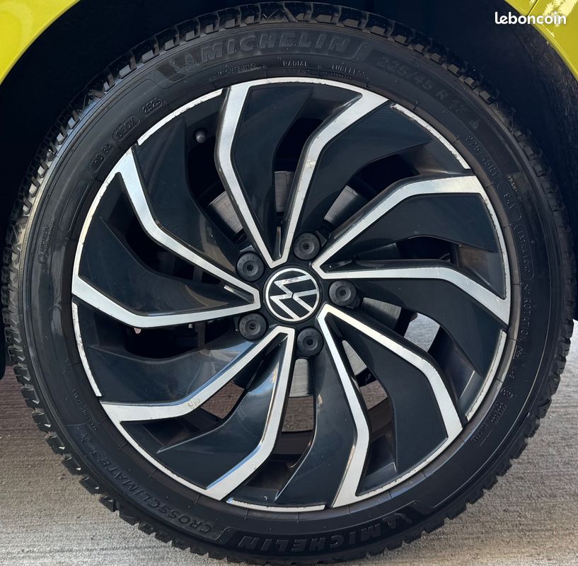 Volkswagen golf 1.5 e-tsi 150 business mhev hybrid dsg bva + carplay + camera + acc (image 23)