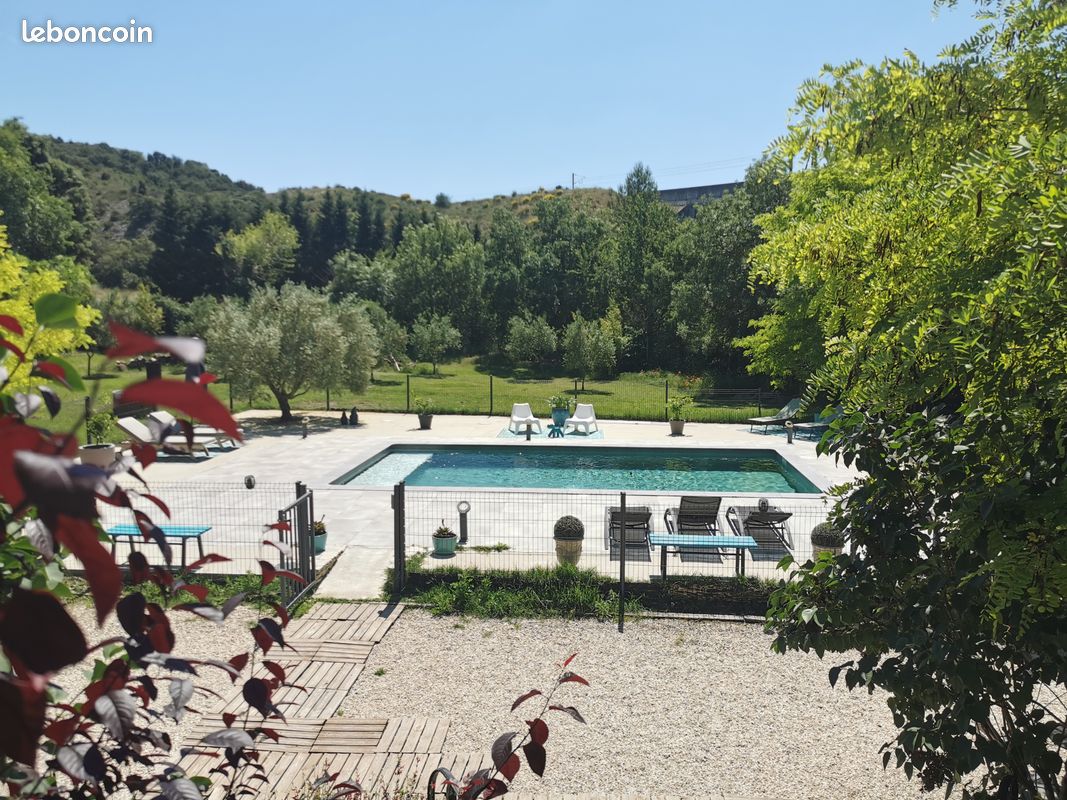 Maison 4 pièces 145 m² · à Rochefort-du-Gard · 145 m² · 498 000 €