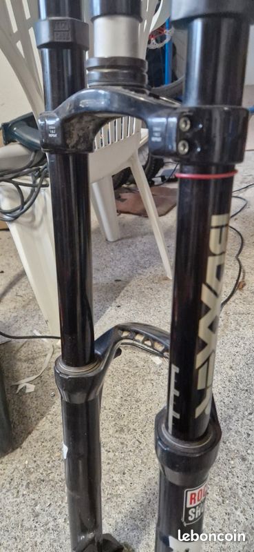 Fourche rockshox boxxer 27.5 (image 3)