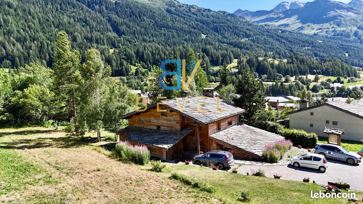 Maison 11 pièces 225 m² · à Val-Cenis · 225 m² · 1 195 000 €