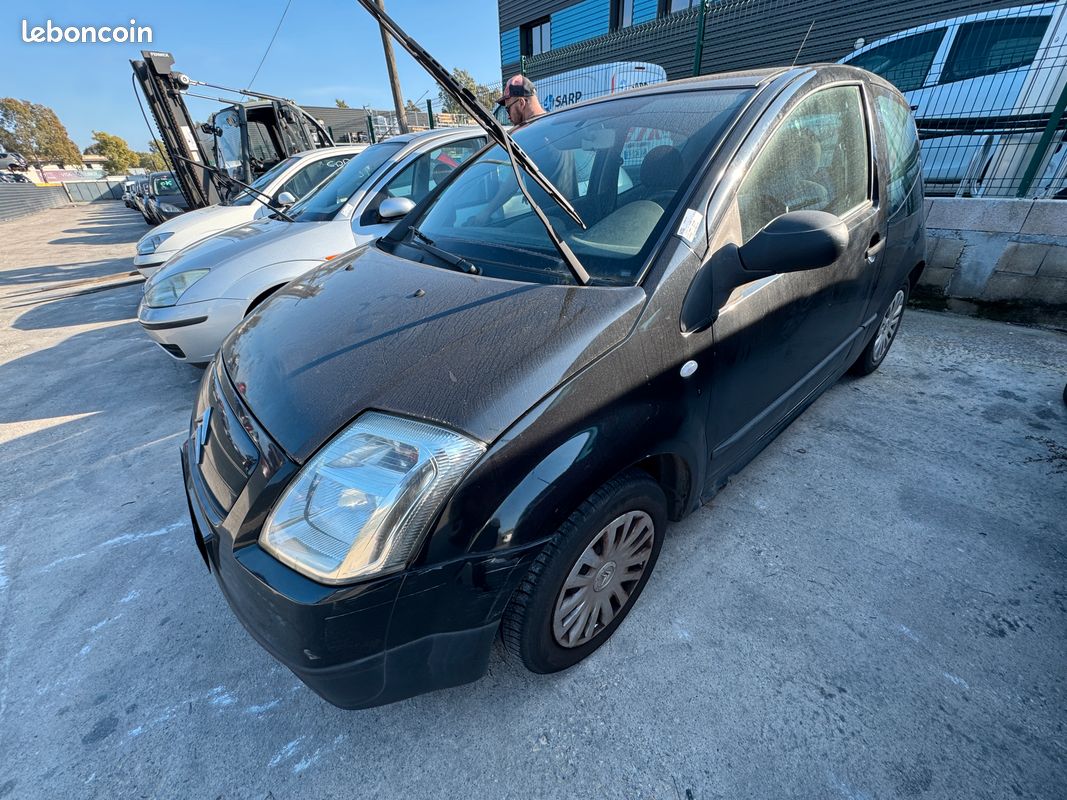 Pièces Citroen C2 1.4i 2004 (image 1)