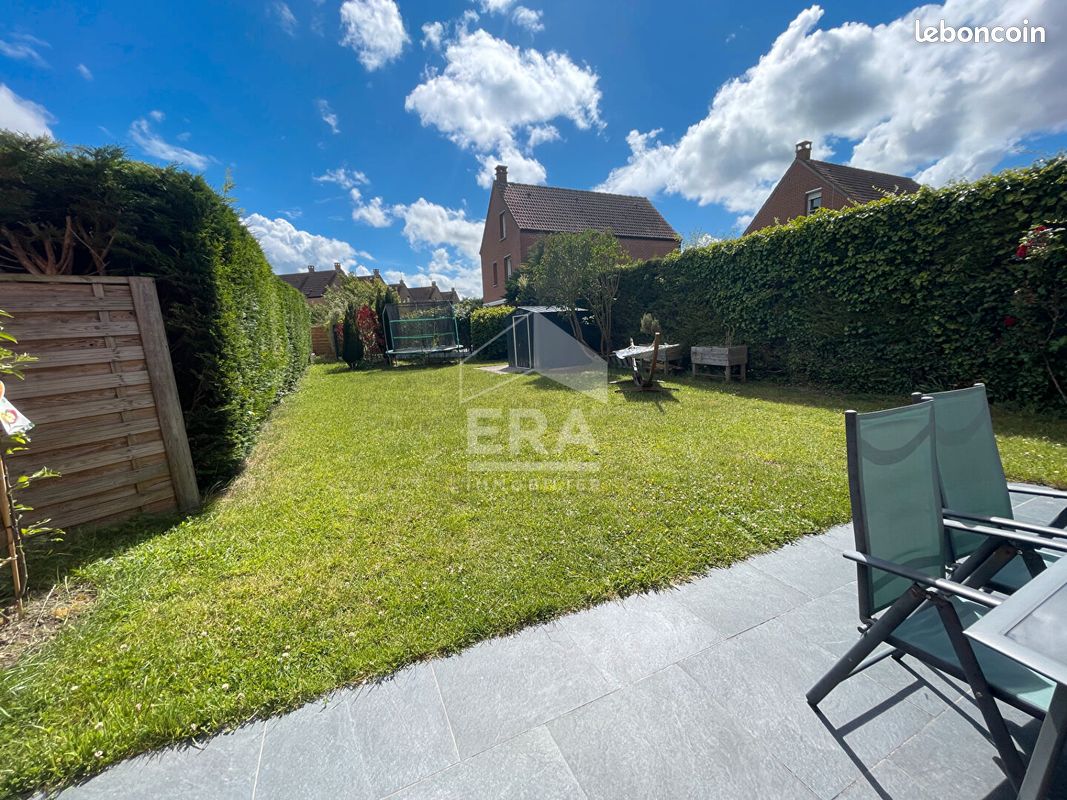 Maison 7 pièces 131 m² · à Téteghem-Coudekerque-Village · 131 m² · 283 500 €